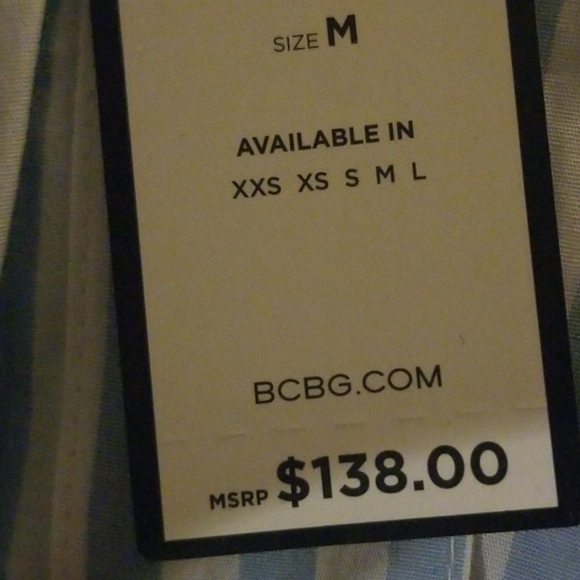 - BCBGMAXAZRIA Blouse - Picture 5 of 5